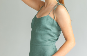 Read more about the article Dressing Sustainably This Wedding Season
